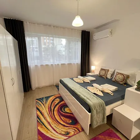 Santorini Modern And Cosy Near Unss And Nsa W Wifi *